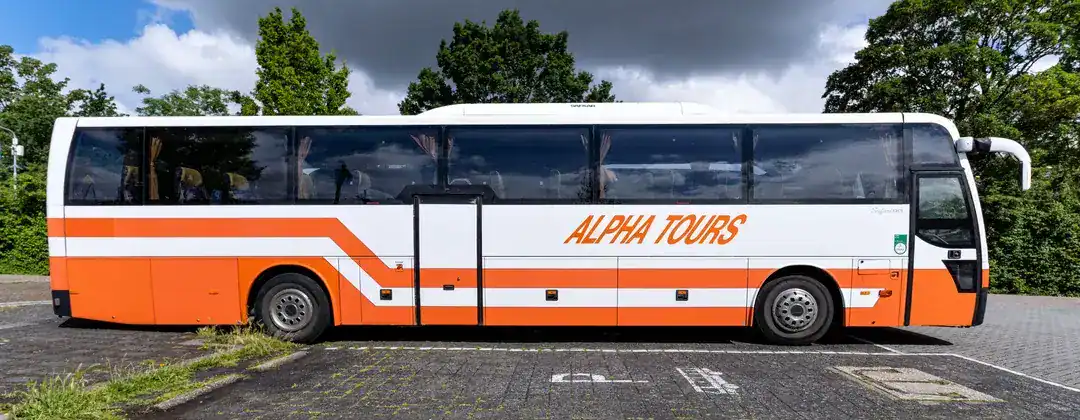 Custom Full Bus Wrap